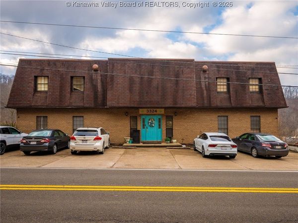3324 Pennsylvania Avenue, Charleston, WV 25302