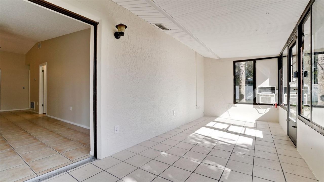 1225 56th Street W, Bradenton, FL 34209 Photo