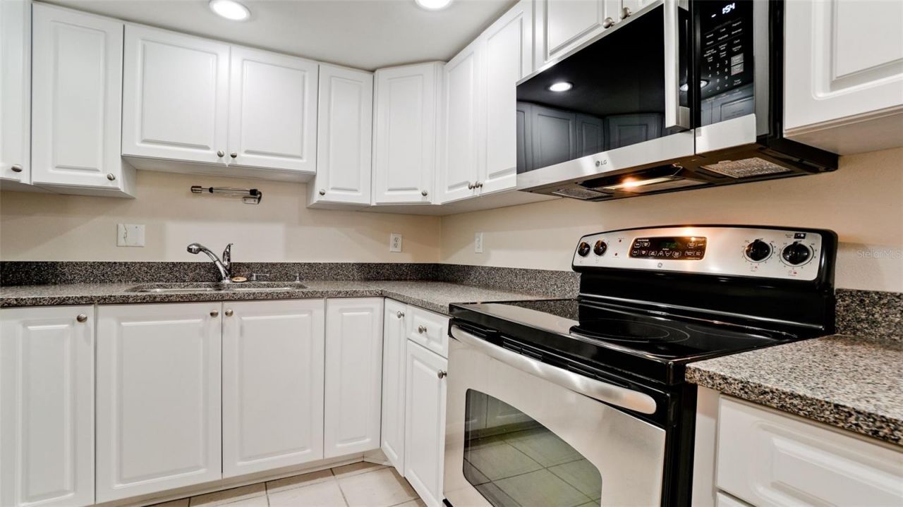 1225 56th Street W, Bradenton, FL 34209 Photo