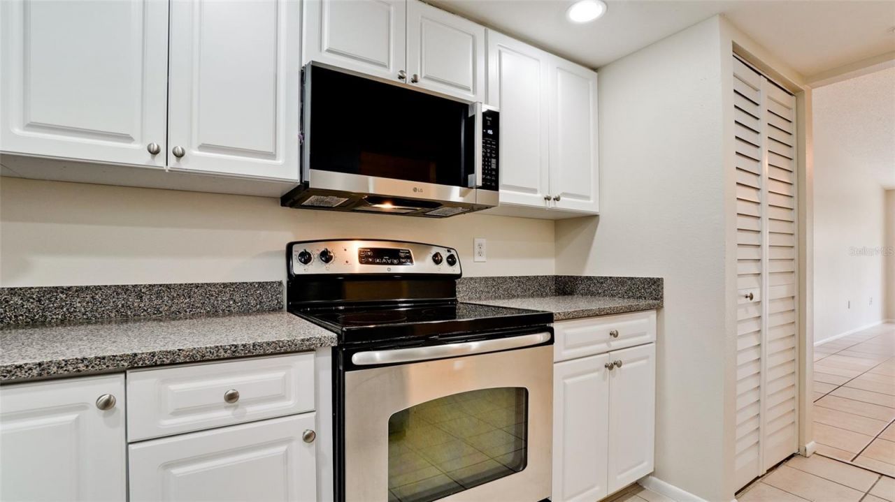 1225 56th Street W, Bradenton, FL 34209 Photo