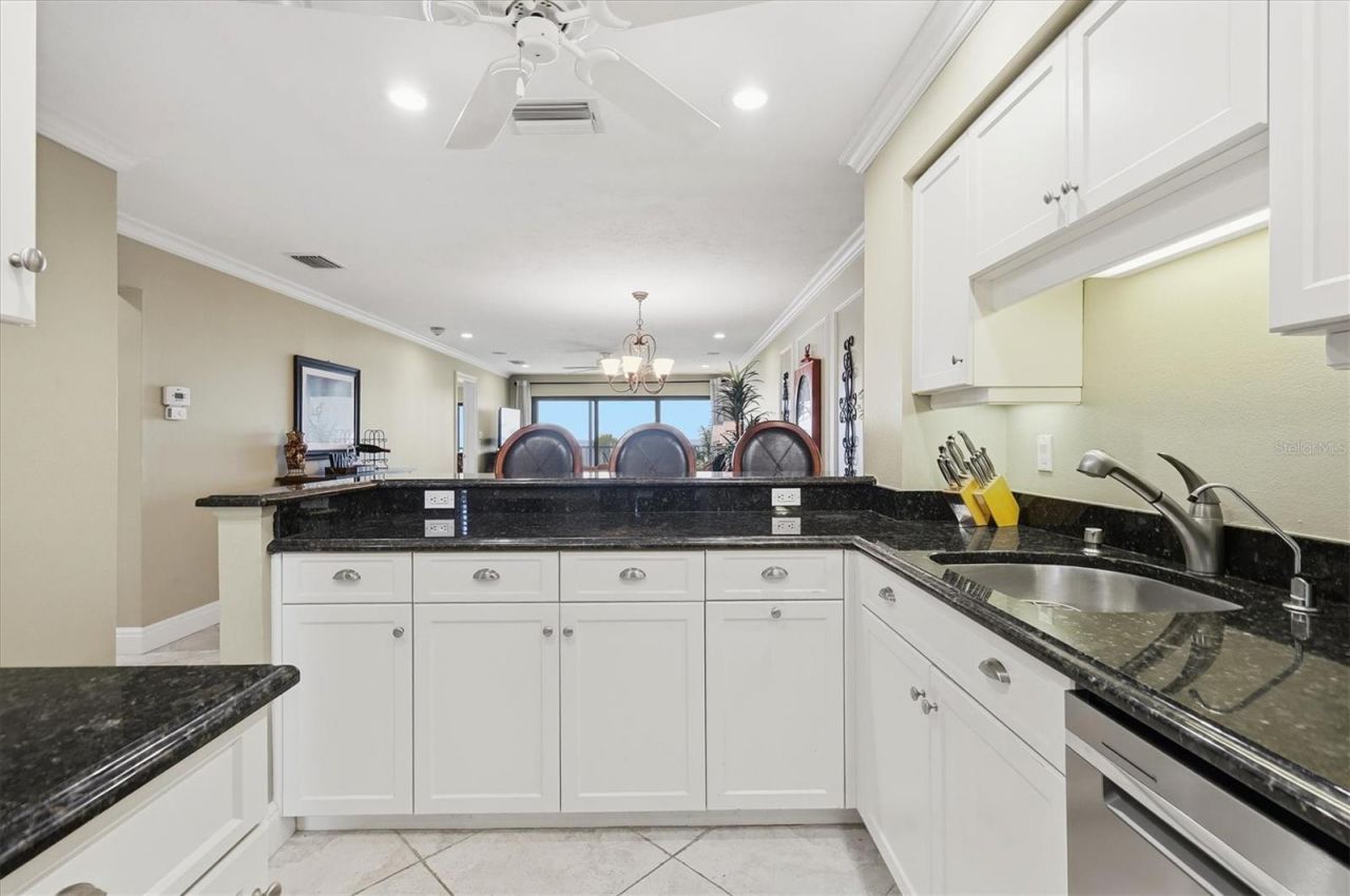 5393 Gulf Of Mexico Drive, Unit 211, Longboat Key, FL 34228 Photo