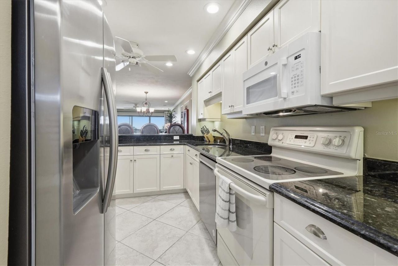 5393 Gulf Of Mexico Drive, Unit 211, Longboat Key, FL 34228 Photo