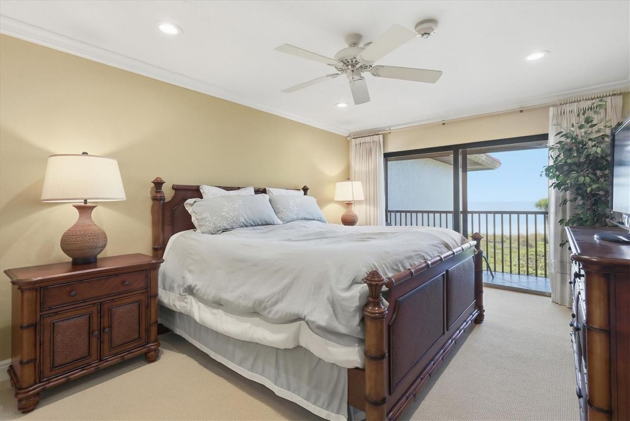 5393 Gulf Of Mexico Drive, Unit 211, Longboat Key, FL 34228 Photo