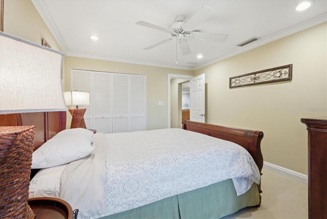 5393 Gulf Of Mexico Drive, Unit 211, Longboat Key, FL 34228 Photo