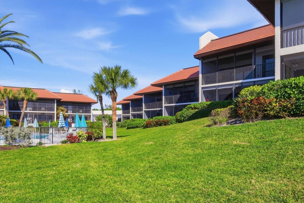 5393 Gulf Of Mexico Drive, Unit 211, Longboat Key, FL 34228 Photo