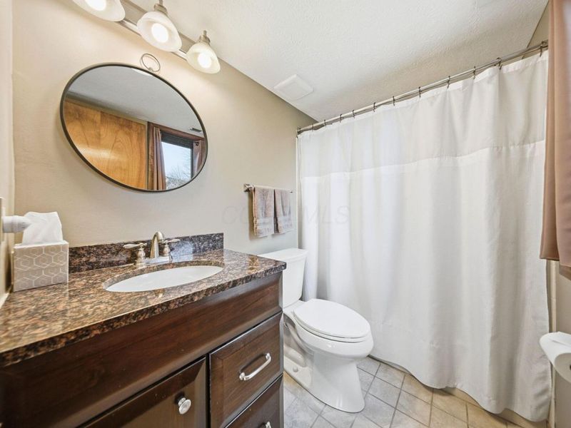 487 Beachside Drive, Westerville, OH 43081 Photo 12