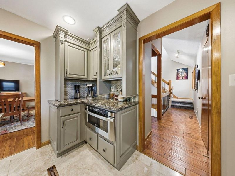 487 Beachside Drive, Westerville, OH 43081 Photo 16