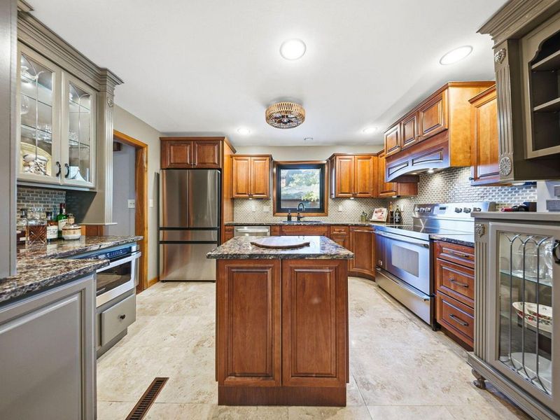 487 Beachside Drive, Westerville, OH 43081 Photo 23