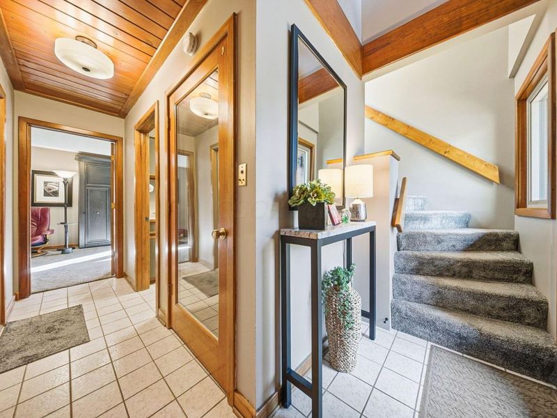 487 Beachside Drive, Westerville, OH 43081 Photo 7