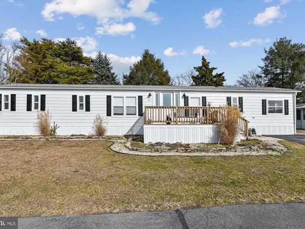 10 CARRIAGE LANE, REHOBOTH BEACH, DE 19971