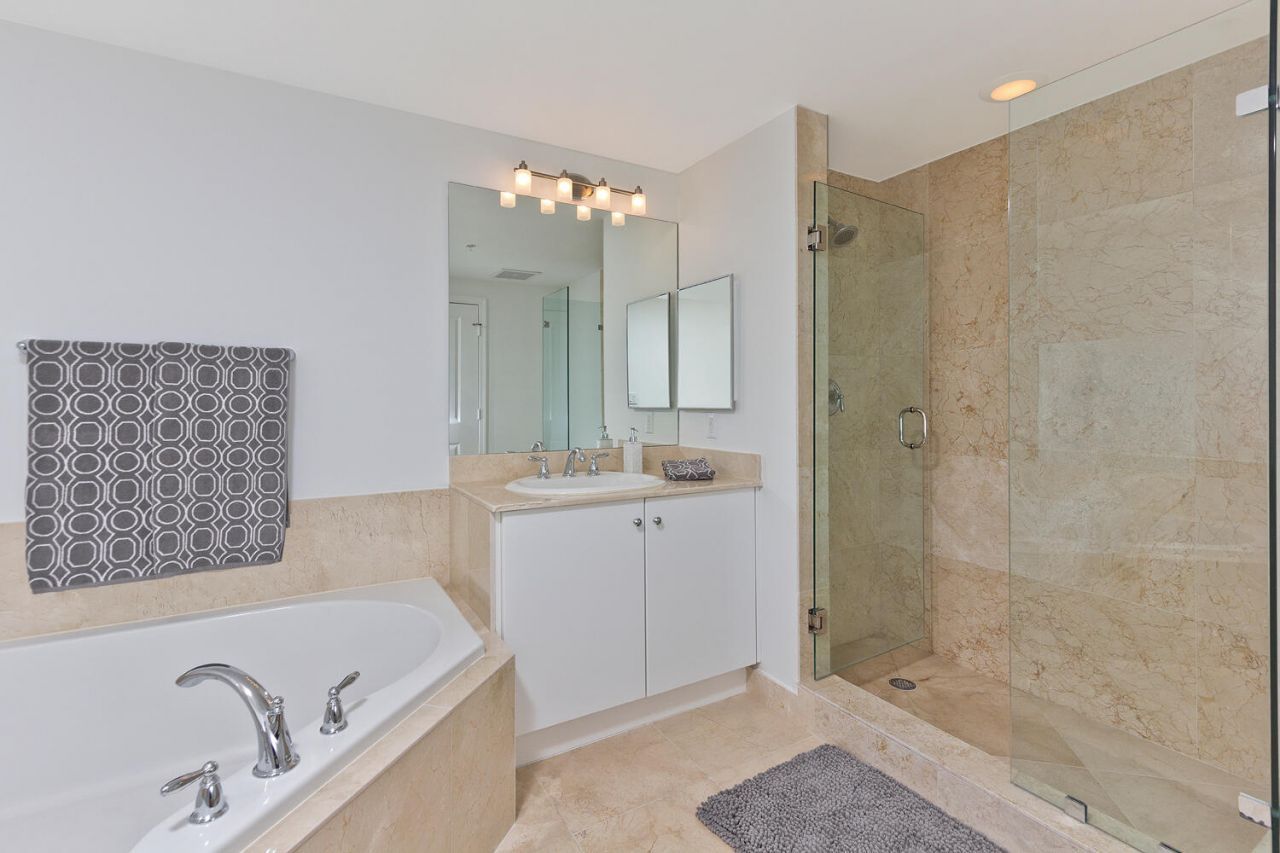 450 N Federal Highway, Unit 609, Boynton Beach, FL 33435 Photo