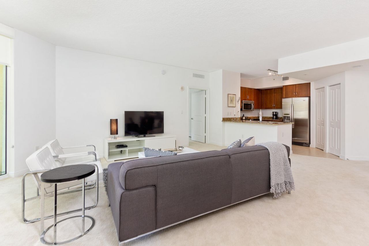 450 N Federal Highway, Unit 609, Boynton Beach, FL 33435 Photo