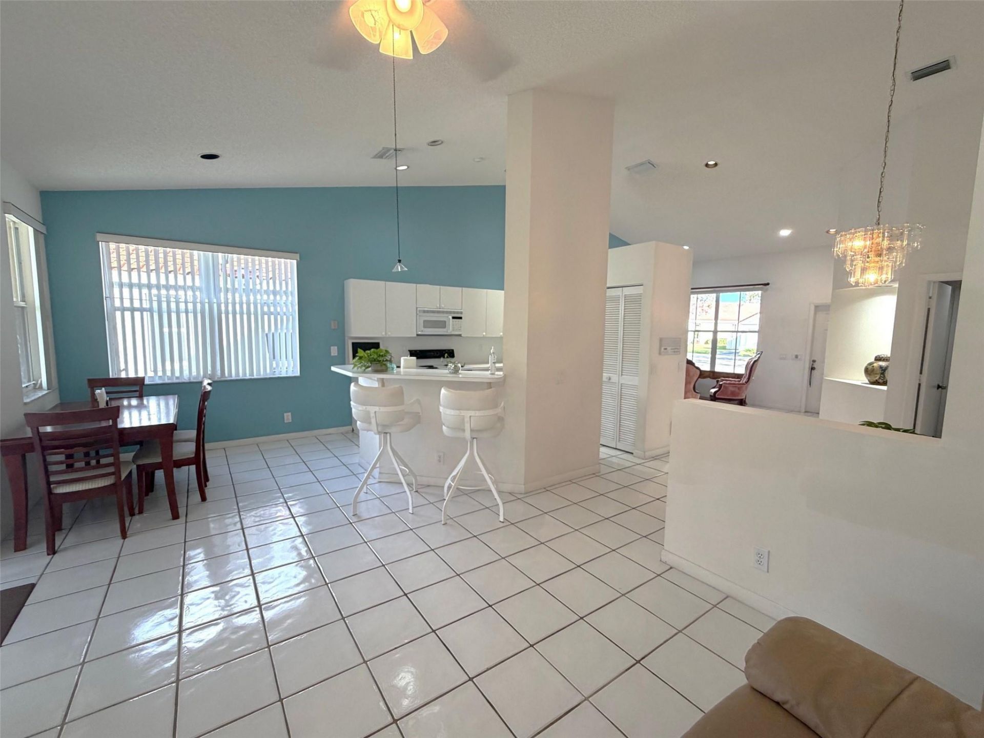 853 Sand Creek Circle, Weston, FL 33327 Photo