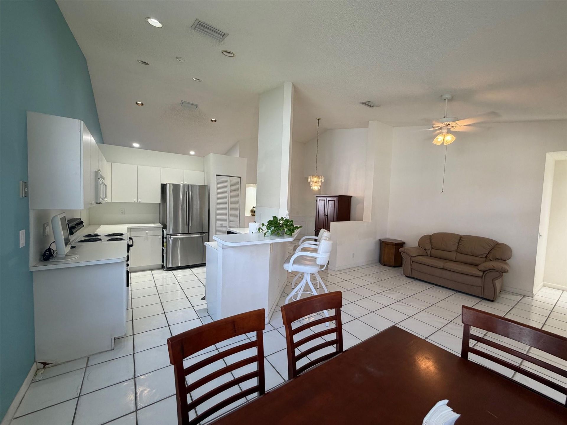 853 Sand Creek Circle, Weston, FL 33327 Photo