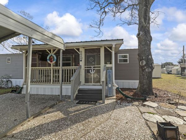 808 Waterway Dr., North Myrtle Beach, SC 29582