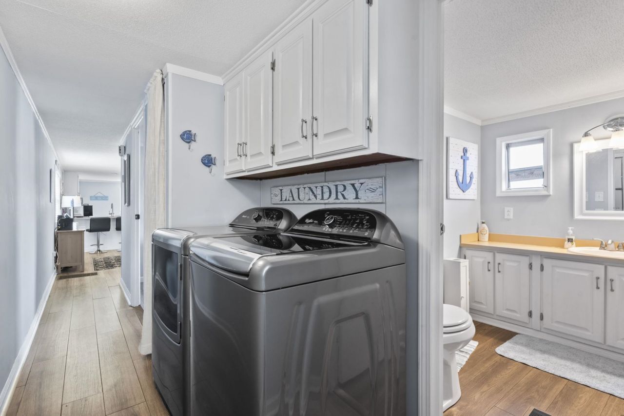 808 Waterway Dr. Photo 13