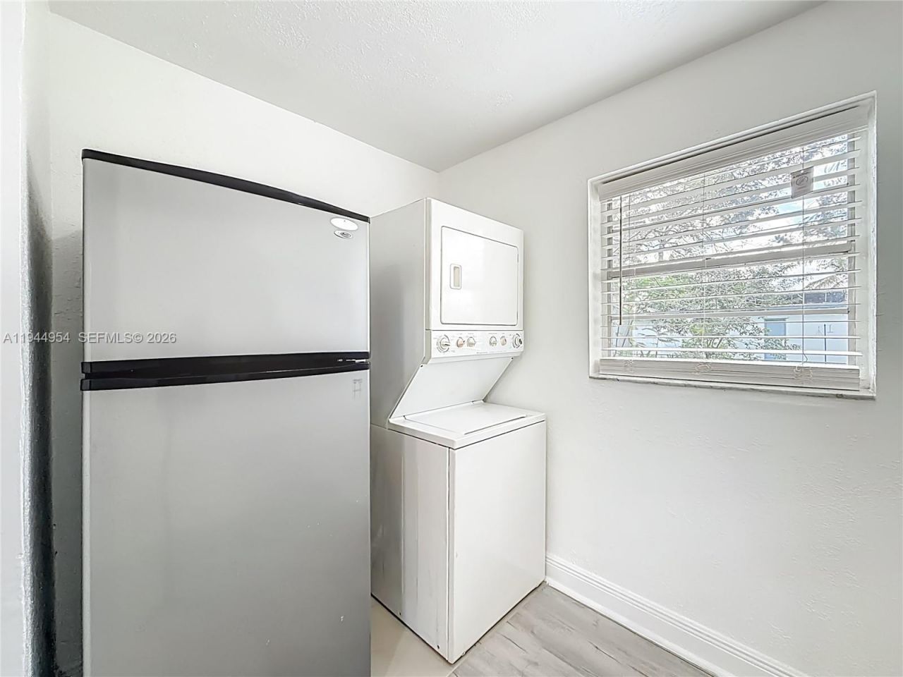 6416 Perry St, Hollywood, FL 33024 Photo