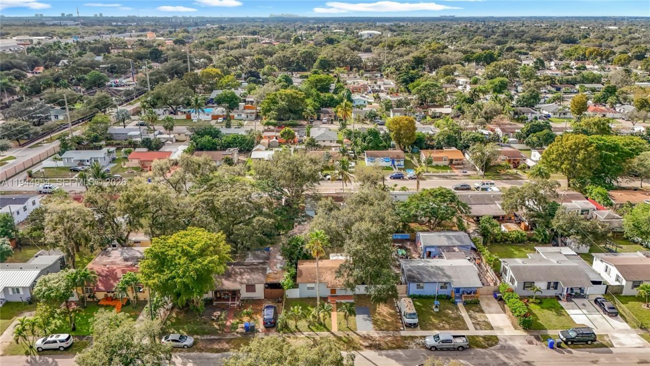 6416 Perry St, Hollywood, FL 33024 Photo