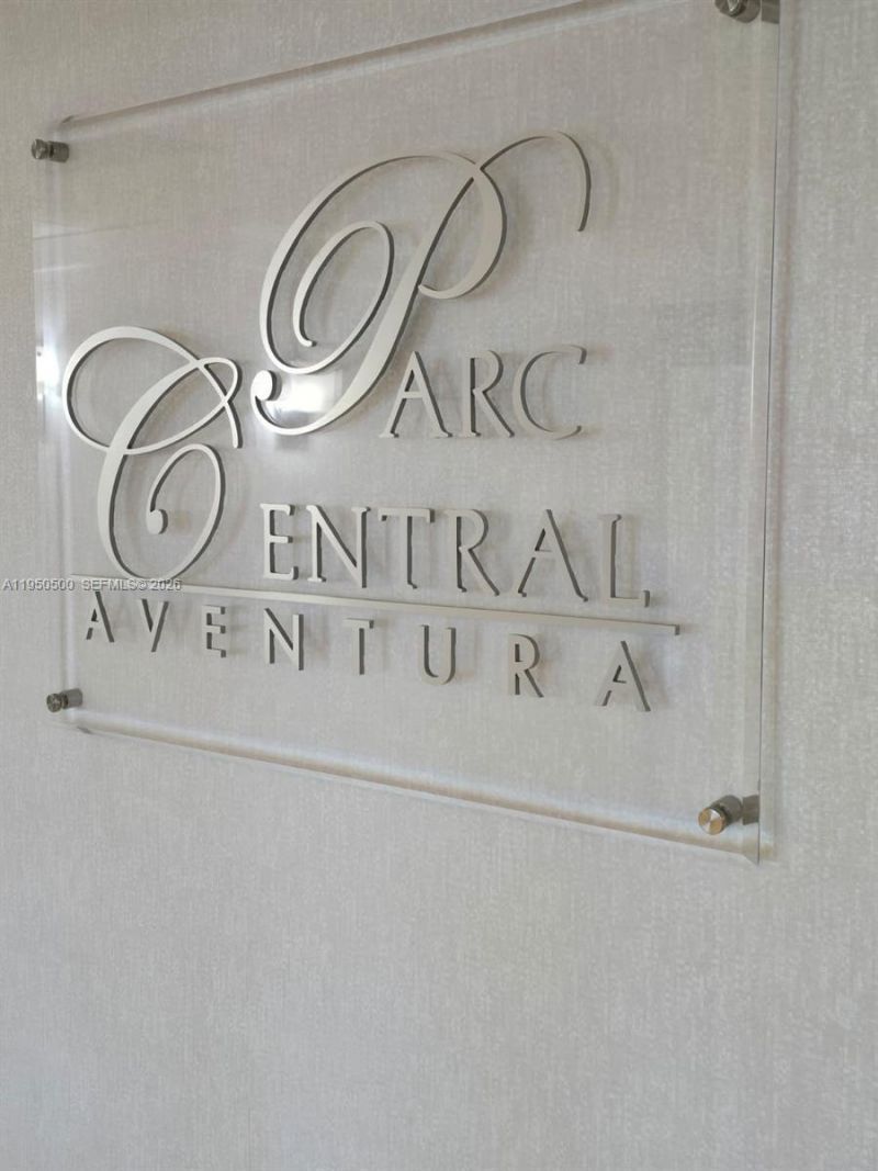 3300 NE 191st St , Unit 1202, Aventura, FL 33180 Photo