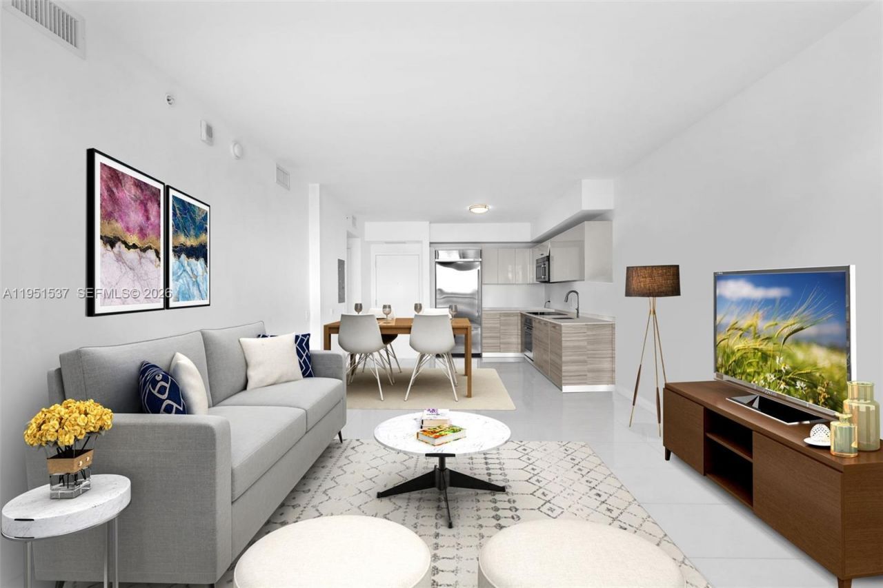 1300 Brickell Bay Dr, Unit 2507, Miami, FL 33131 Photo