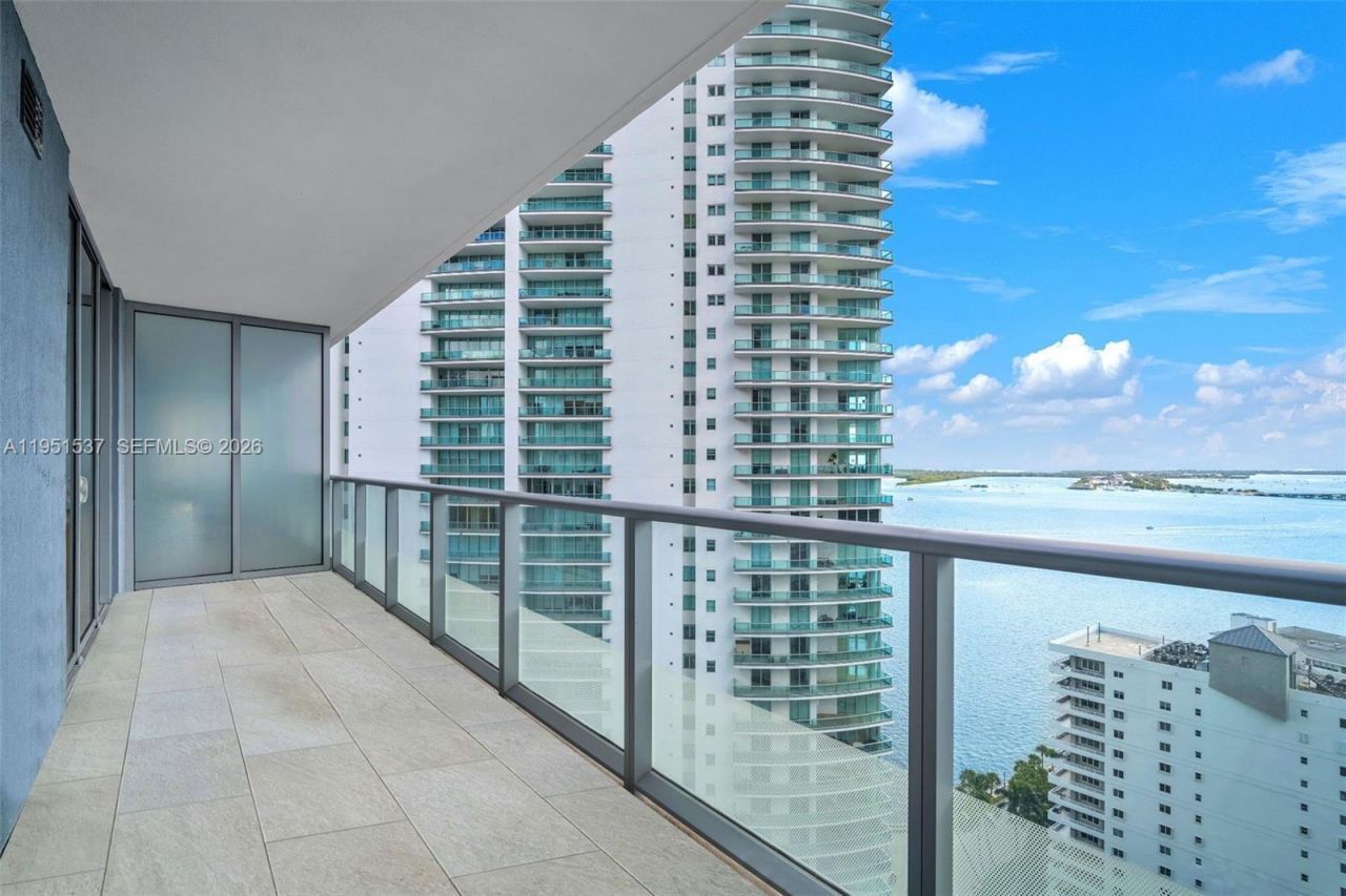 1300 Brickell Bay Dr, Unit 2507, Miami, FL 33131 Photo