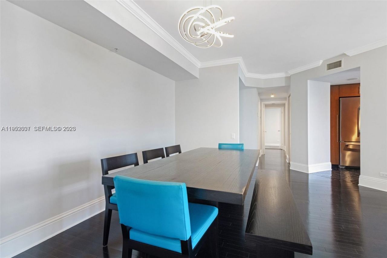 701 Brickell Key Blvd, Unit 2103, Miami, FL 33131 Photo