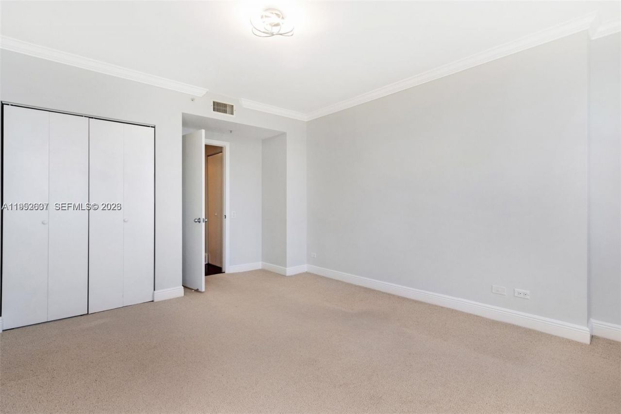 701 Brickell Key Blvd, Unit 2103, Miami, FL 33131 Photo