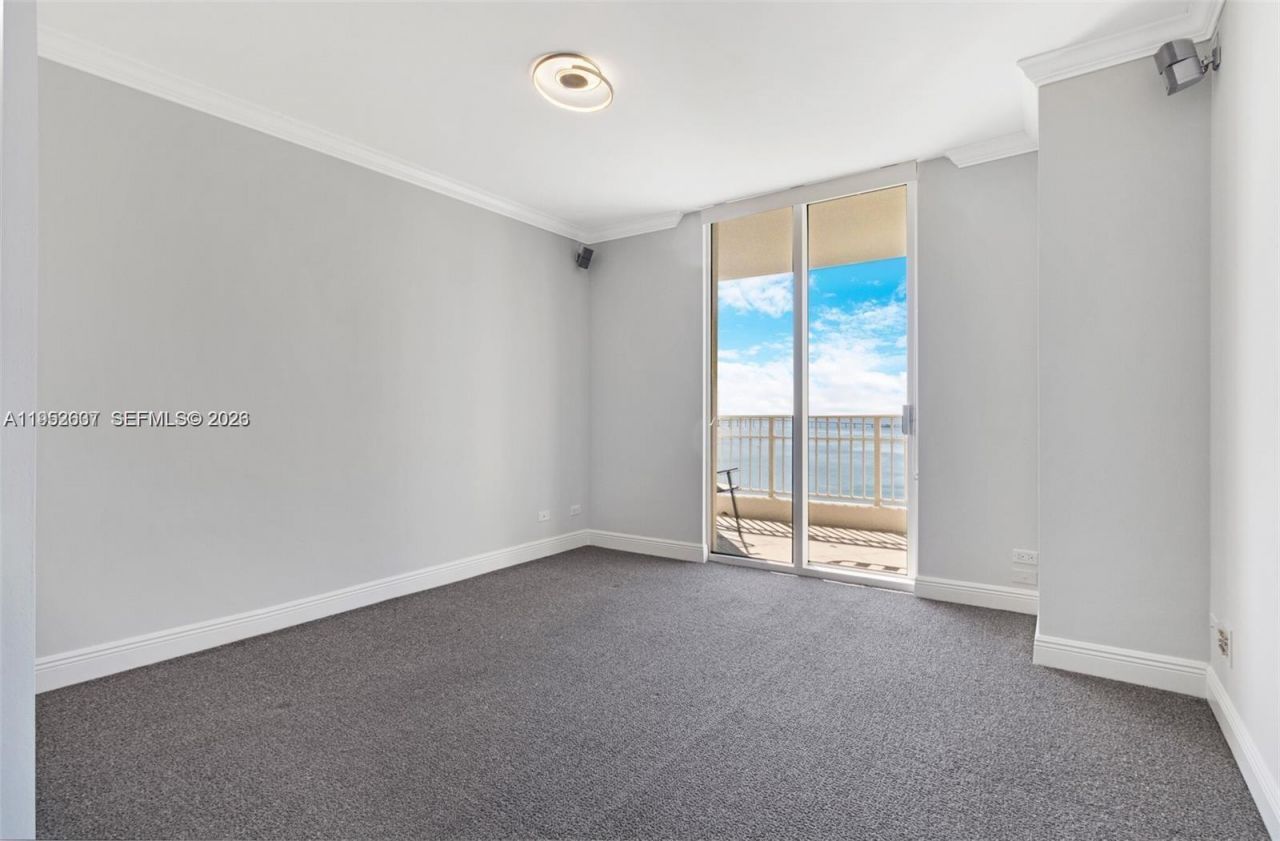 701 Brickell Key Blvd, Unit 2103, Miami, FL 33131 Photo