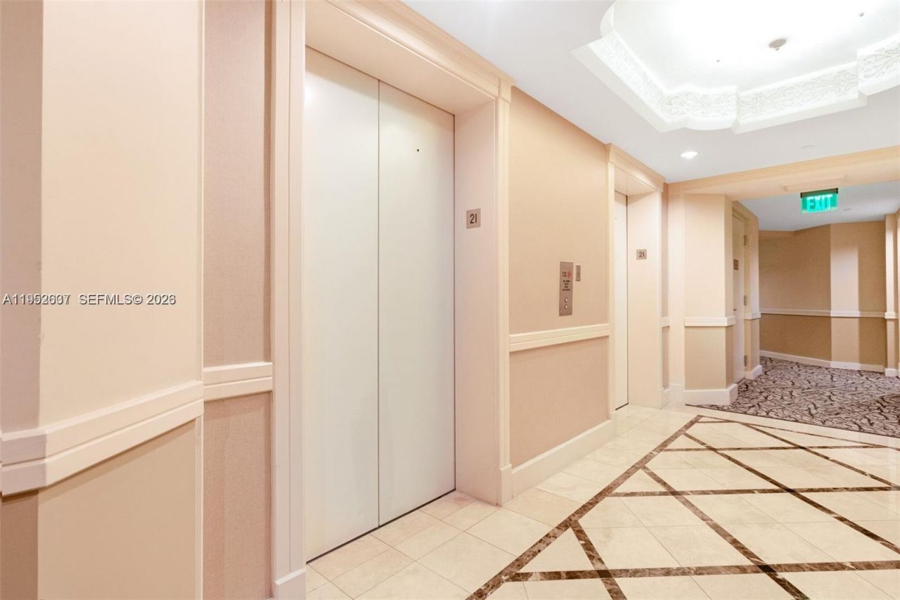 701 Brickell Key Blvd, Unit 2103, Miami, FL 33131 Photo