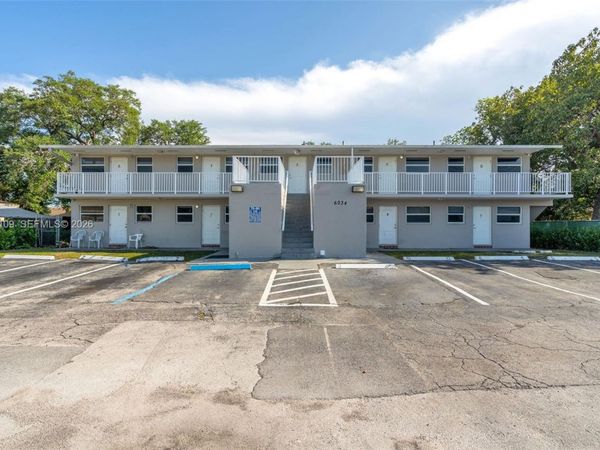6034 Arthur St, Unit 2, Hollywood, FL 33024