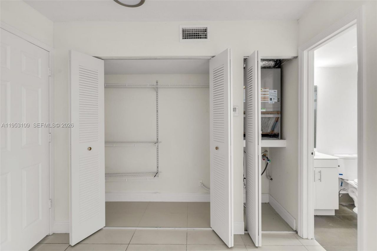 6034 Arthur St, Unit 2, Hollywood, FL 33024 Photo