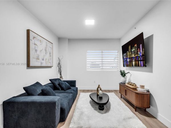 3728 NW 19th Ave, Unit 304, Miami, FL 33142