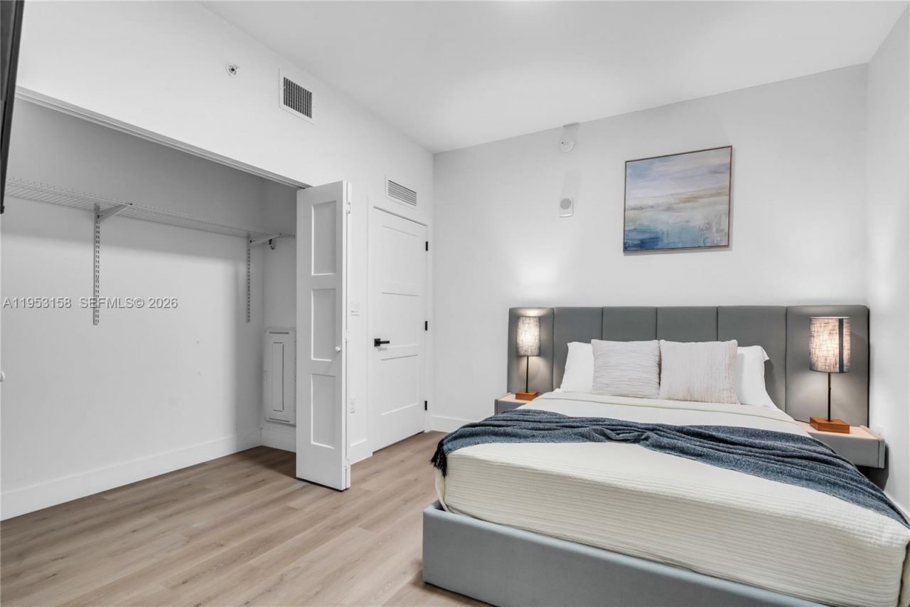 3728 NW 19th Ave, Unit 302, Miami, FL 33142 Photo