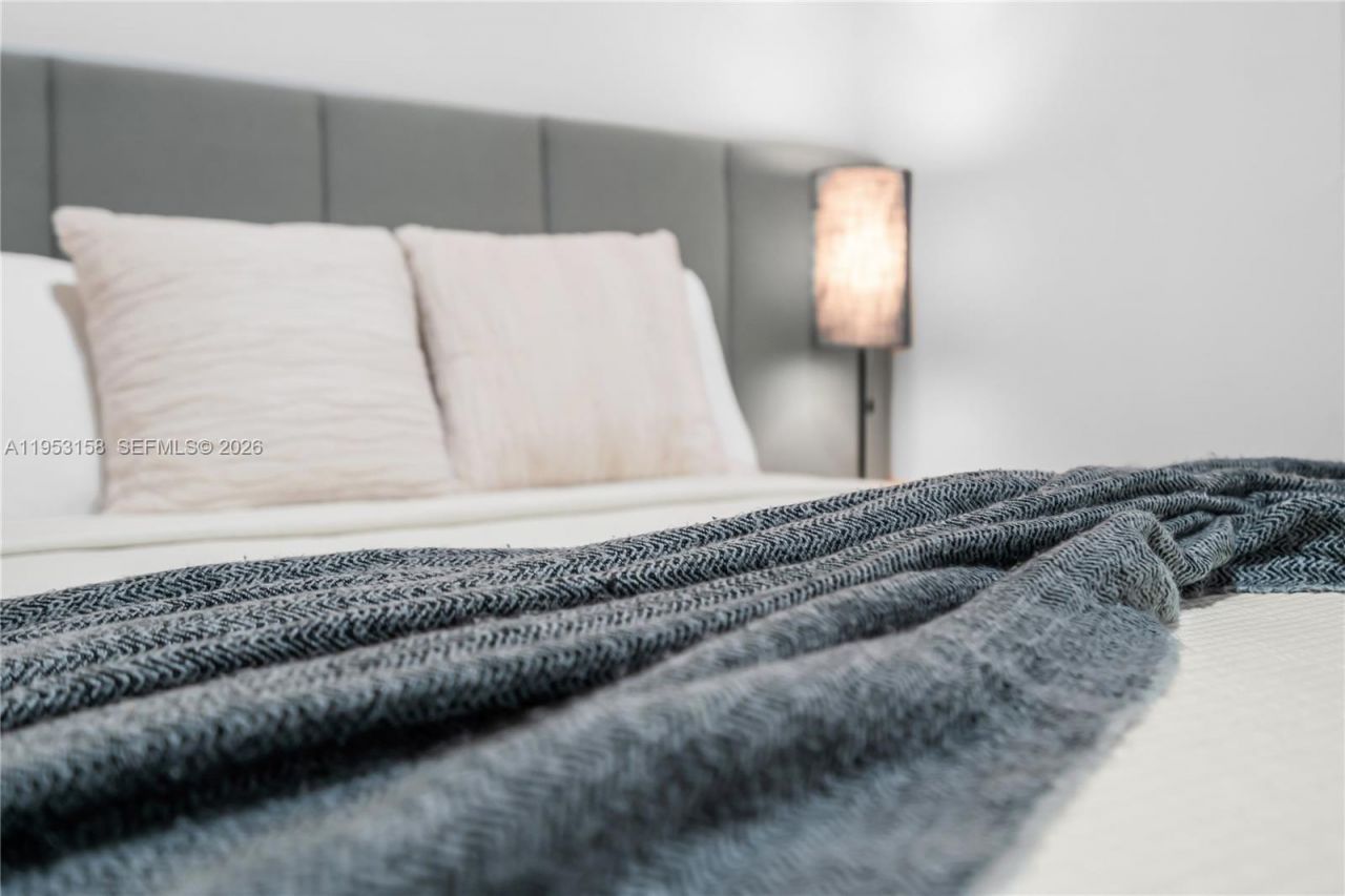 3728 NW 19th Ave, Unit 302, Miami, FL 33142 Photo