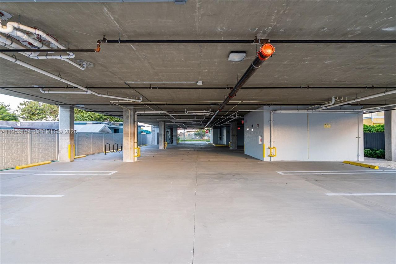 3728 NW 19th Ave, Unit 302, Miami, FL 33142 Photo