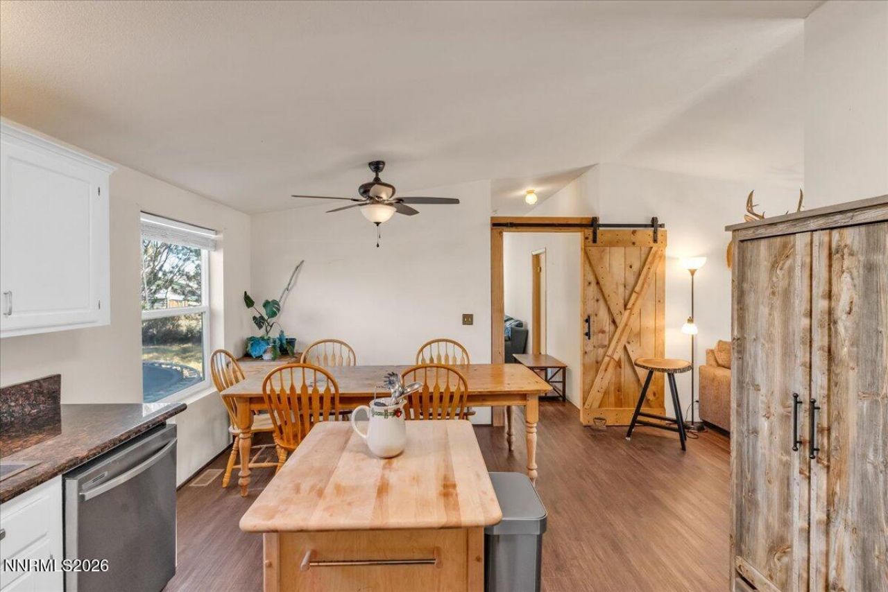 4075 Nv-208 Highway, Topaz Ranch Estates, NV 89444 Photo