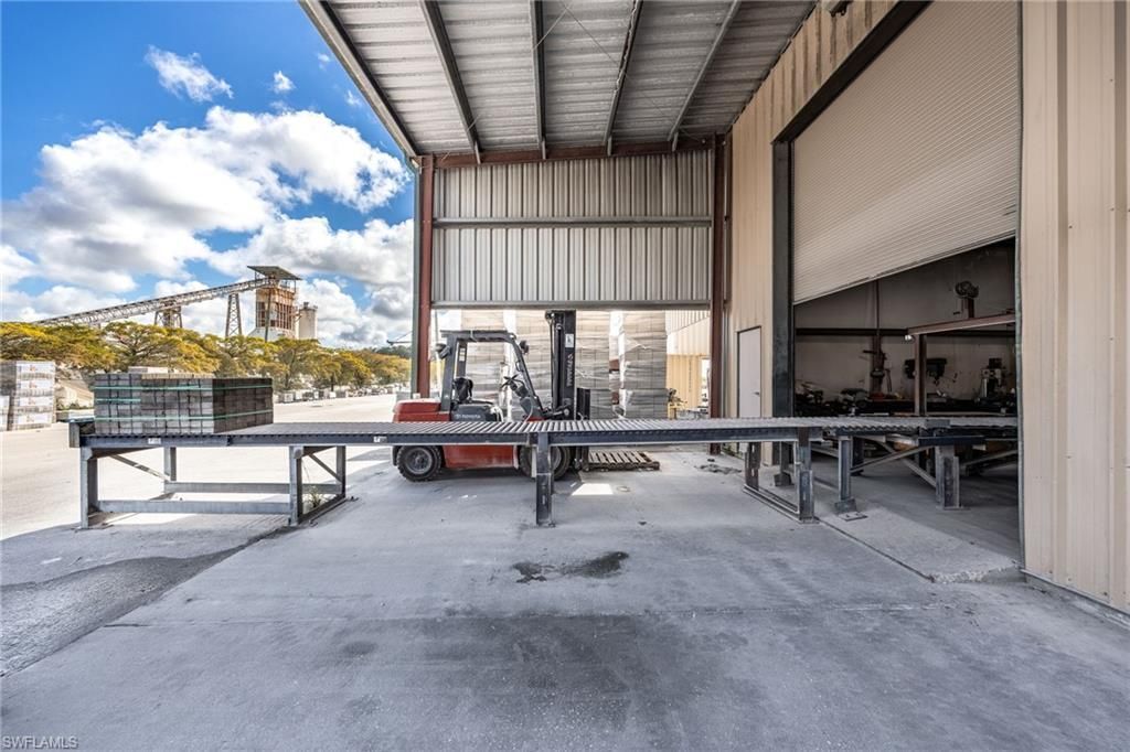 1515 Forestry Division Rd, Labelle, FL 33935 Photo
