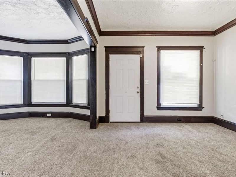 10911 Hathaway Avenue, Cleveland, OH 44108 Photo 10