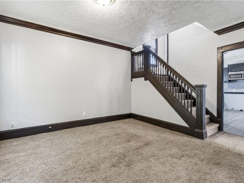 10911 Hathaway Avenue, Cleveland, OH 44108 Photo 11