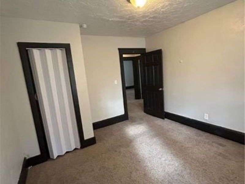 10911 Hathaway Avenue, Cleveland, OH 44108 Photo 15