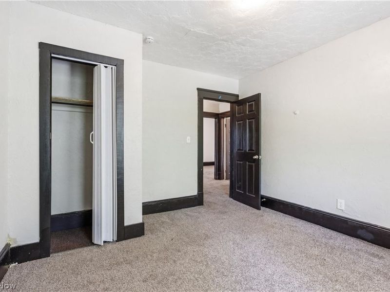 10911 Hathaway Avenue, Cleveland, OH 44108 Photo 22
