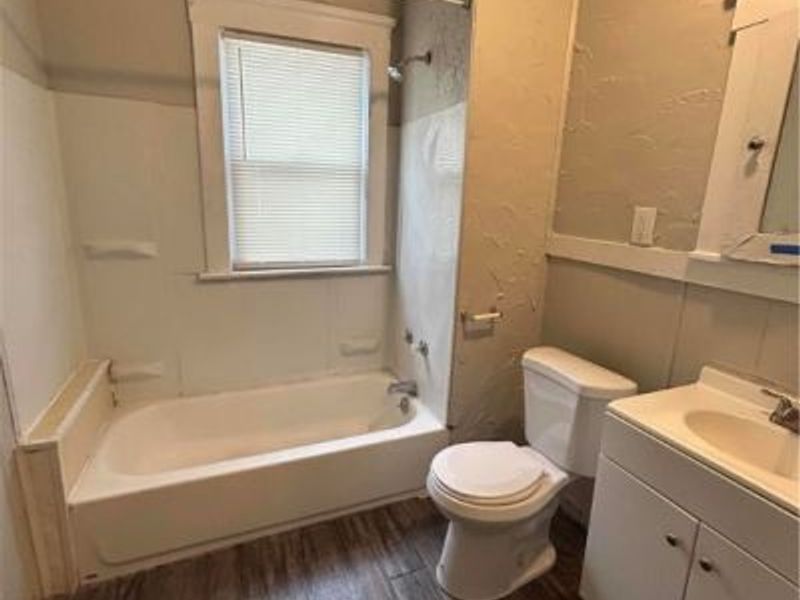 10911 Hathaway Avenue, Cleveland, OH 44108 Photo 22