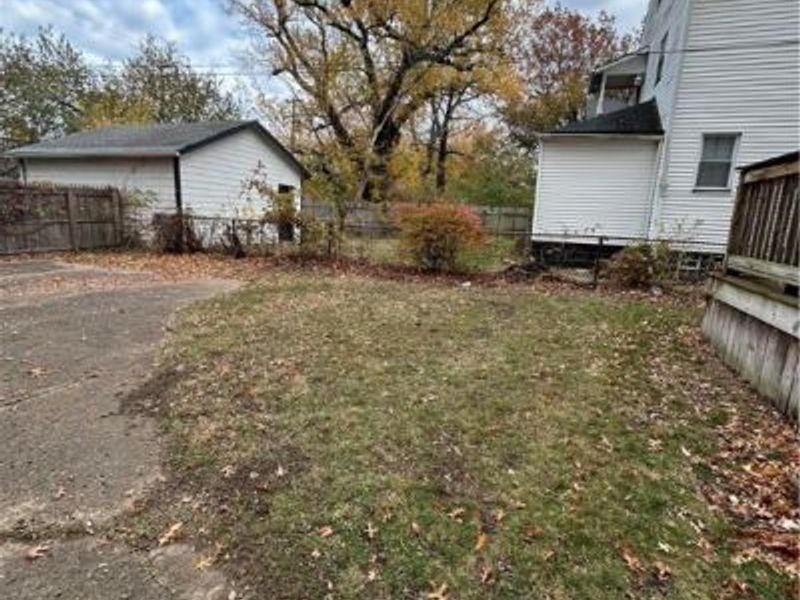 10911 Hathaway Avenue, Cleveland, OH 44108 Photo 24