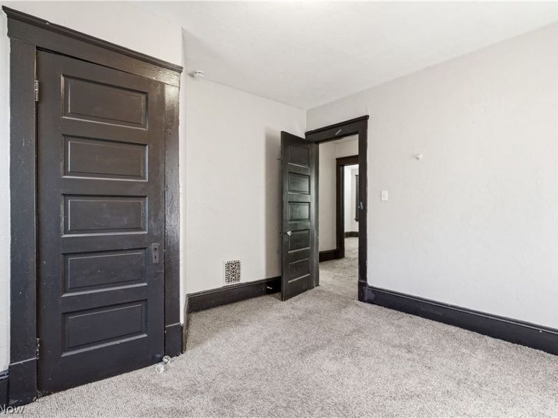 10911 Hathaway Avenue, Cleveland, OH 44108 Photo 30