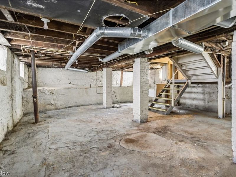 10911 Hathaway Avenue, Cleveland, OH 44108 Photo 34