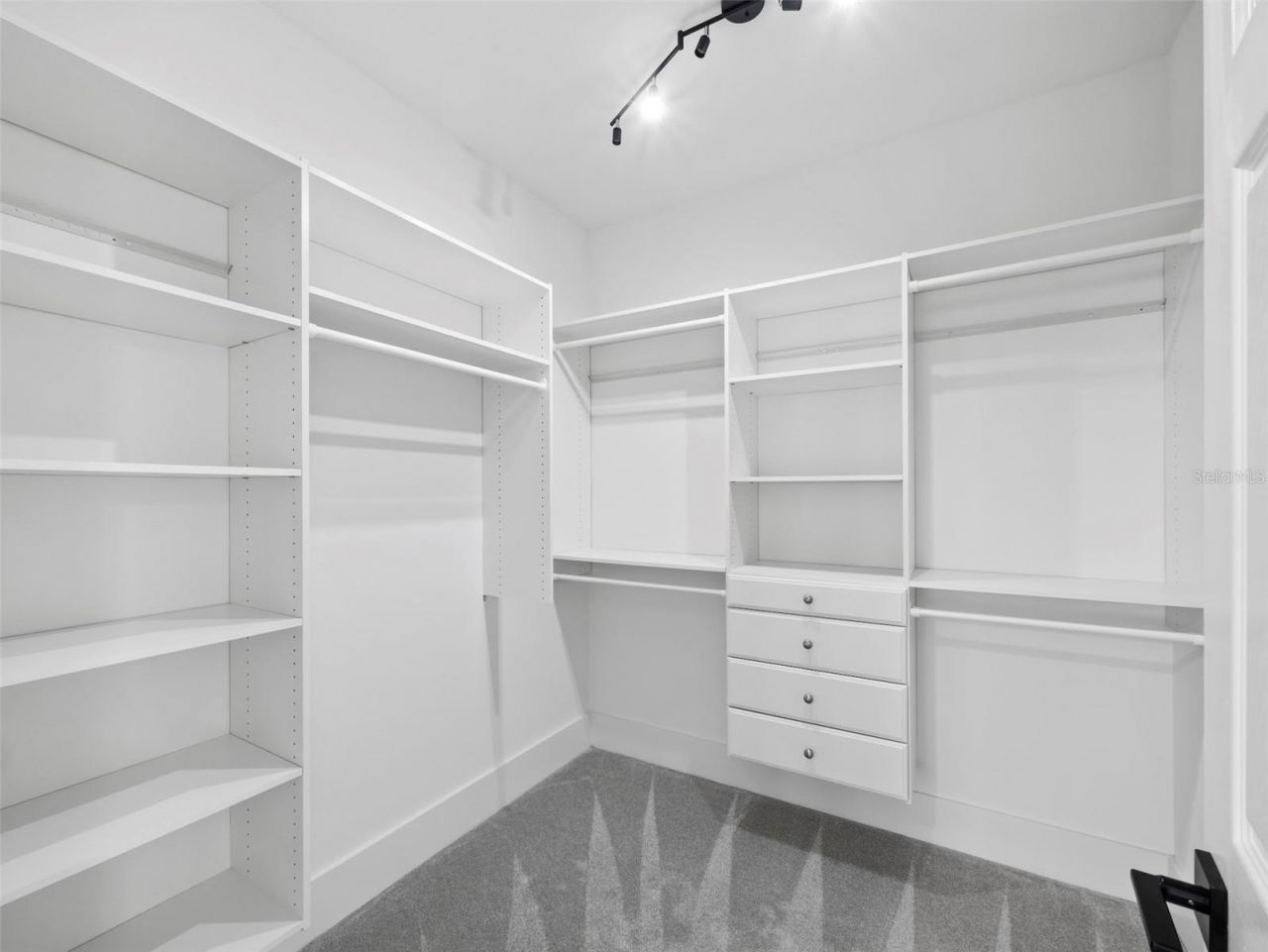 3533 Fair Oaks Lane, Longboat Key, FL 34228 Photo