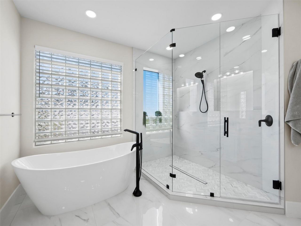 3533 Fair Oaks Lane, Longboat Key, FL 34228 Photo