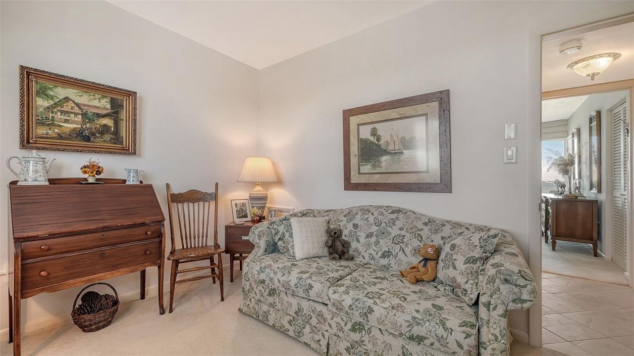 777 John Ringling Boulevard, Unit 32, Sarasota, FL 34236 Photo