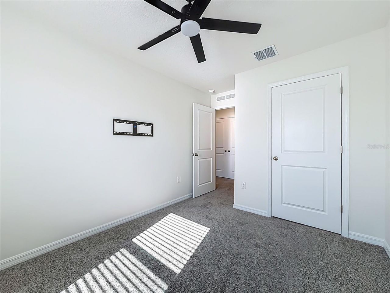 6687 SW 81st Loop, Ocala, FL 34476 Photo