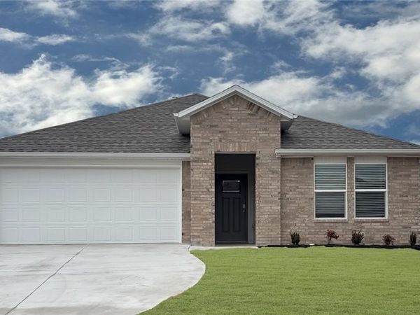 639 S Neon Avenue, Fayetteville, AR 72704